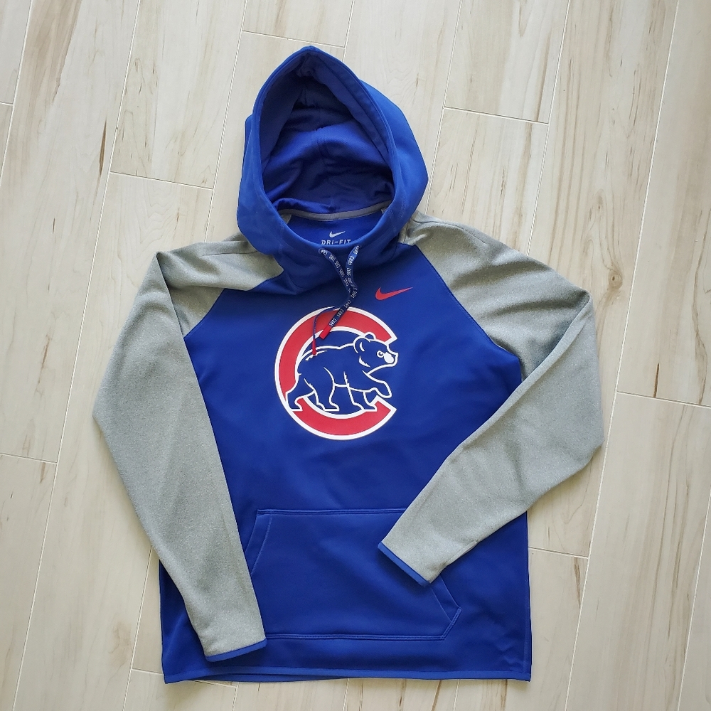 NWOT Nike Cubs hoodie